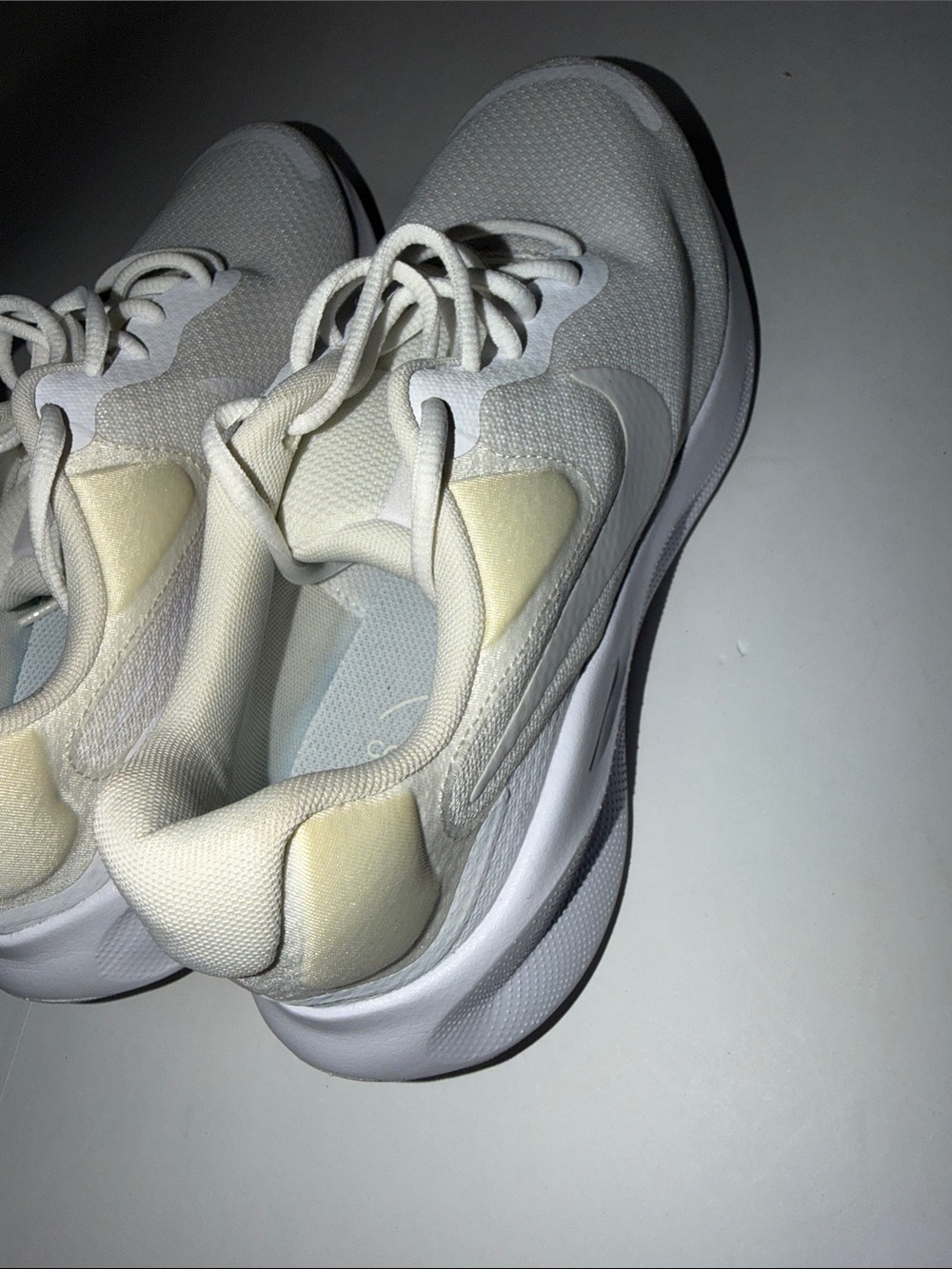 Nike Revolution 7 Running Shoes Women’s Size 10 - Picture 5 of 9